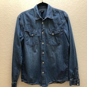 H&M Shirts - H&M Denim Shirt - 100% Cotton H&M Shirts - H&M Denim Shirt - 100% Cotton